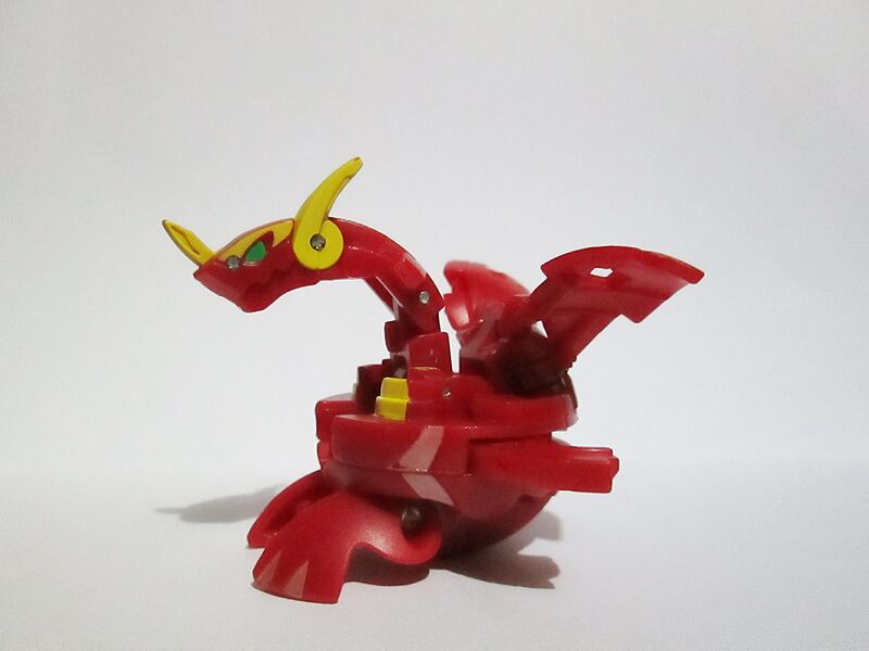 File:KeithStrife Pyrus NeoDragonoid.JPG
