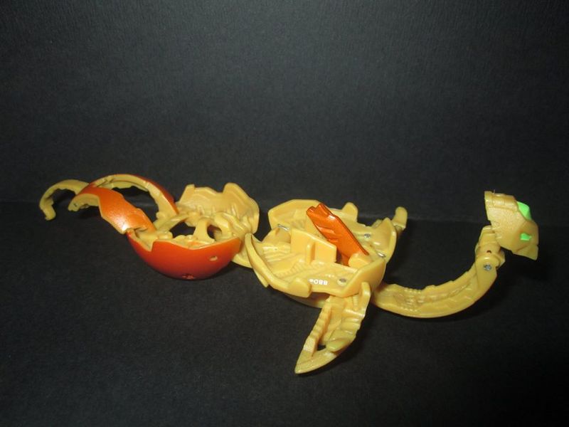 File:Ryukou BakuBlaster Lokux 01.jpg