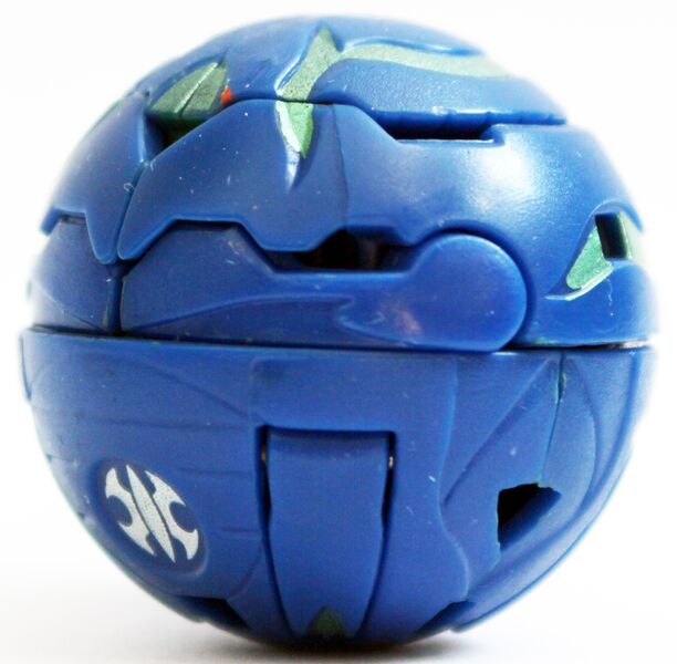 File:Aquos Terrorclaw closed front.JPG