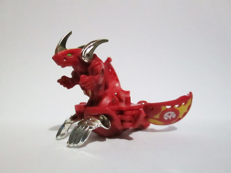 File:KeithStrife Pyrus LuminoDragonoid Bakumetallix.JPG