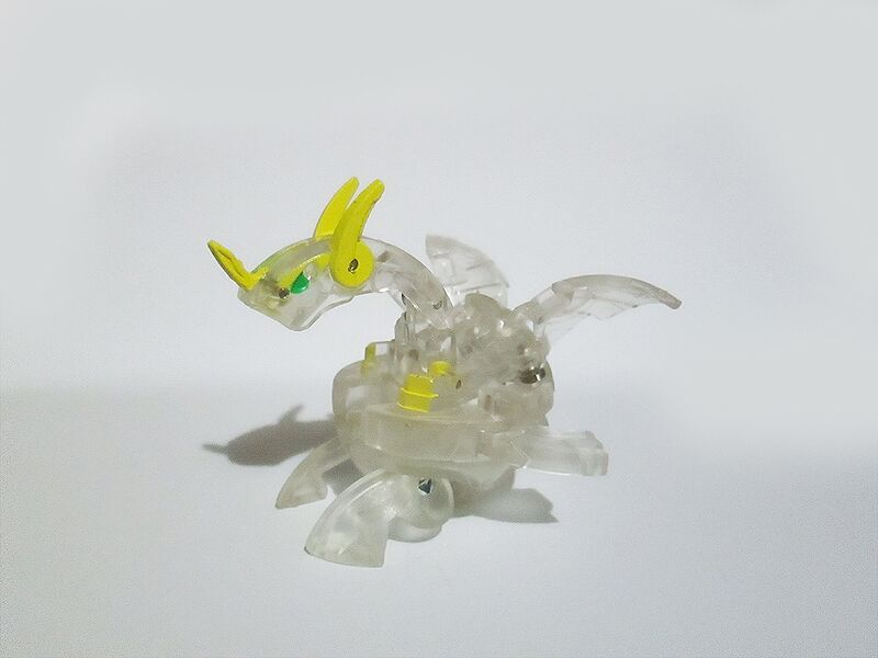 File:KeithStrife Clear NeoDragonoid.jpg