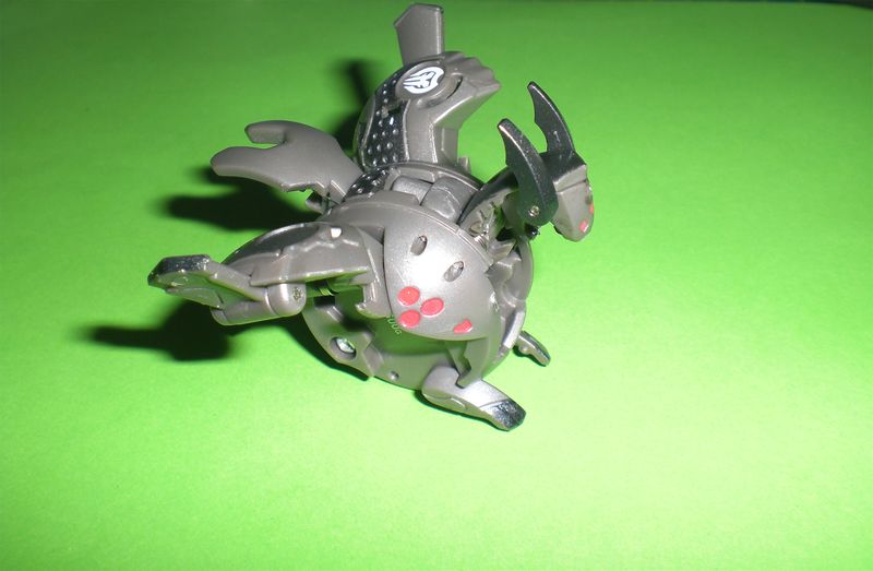 File:Maxus Foxbat.jpg