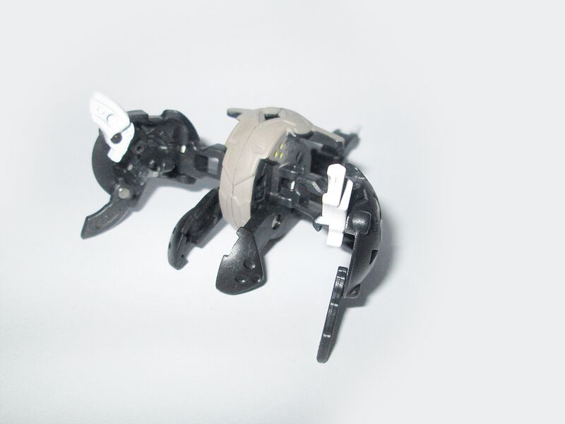 File:KeithStrife Haos Reptak.JPG